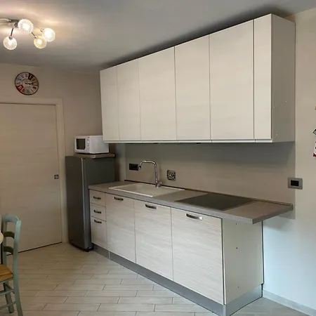 Apartment Anais Nus